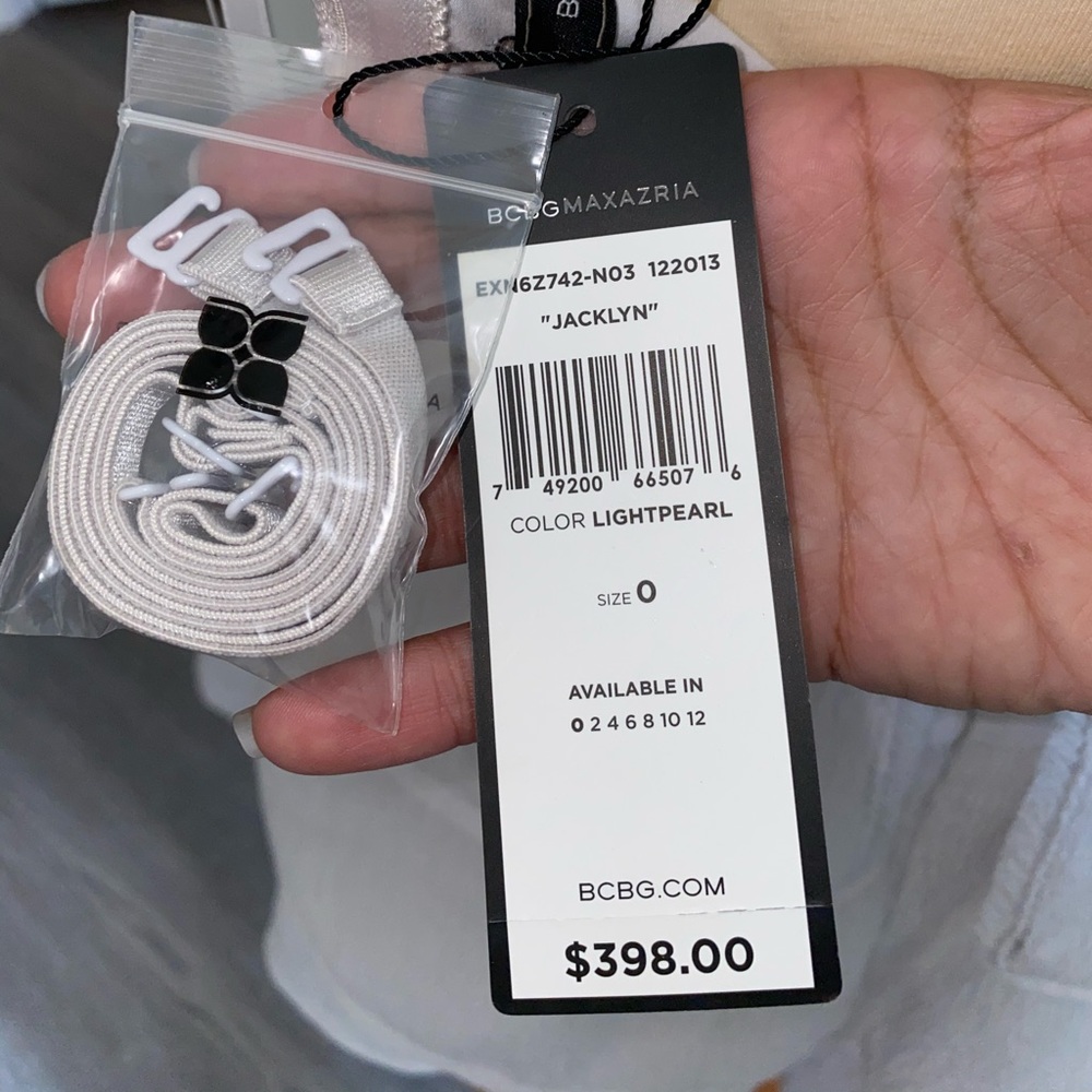 BRAND NEW BCBG: EVERYTHING MUST GO! - Picture 6 of 6